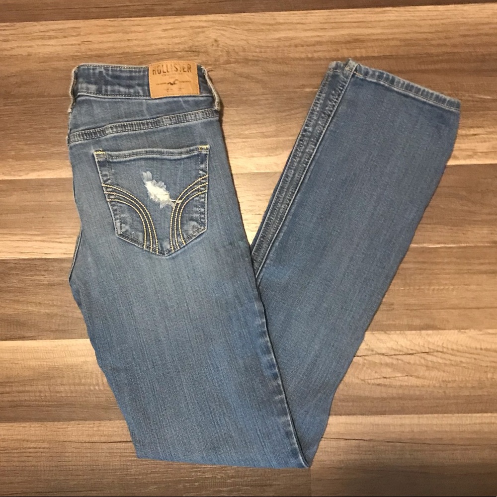 Hollister low Rise Straight Leg Jean